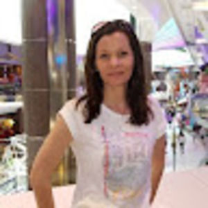 Meet your Posher, Rebecca